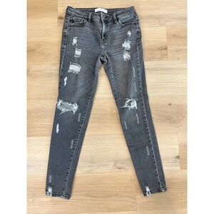 KanCan Distressed Frayed Skinny Denim Jeans Size 5/26 measures 29x28